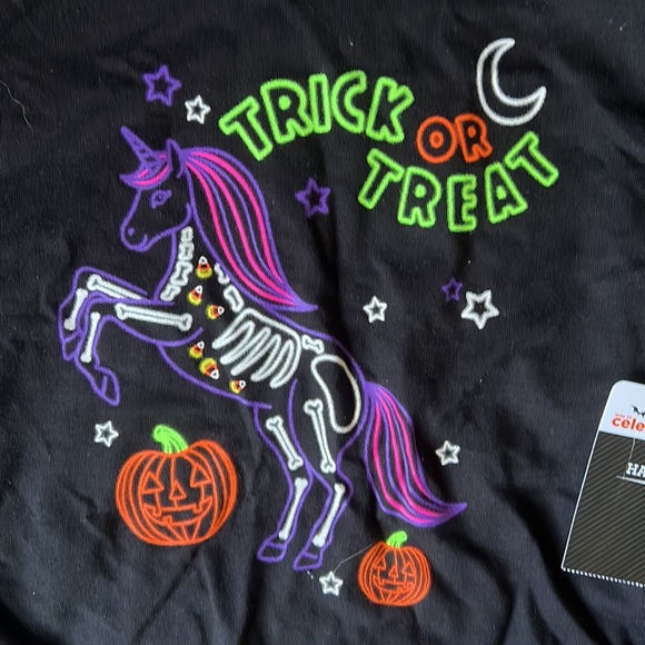 Halloween Trick or Treat Skeleton Unicorn Long Sleeve T-Shirt NWT Size S or 6/6x - Picture 2 of 4